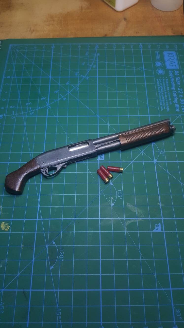 Miniature Joker Shotgun TOY NON FIRING remington 870 1/6 Etsy