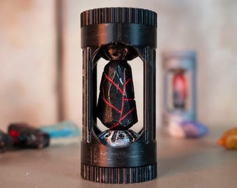 Kyber Crystal Chamber | Lightsaber Crystal Holder | Resin Display Prop for Star Wars Gifts & Collectors