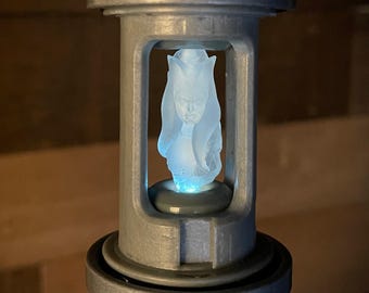 Ahsoka Hologhost - Mondo tra i mondi - Cristallo Kyber personalizzato - Compatibile con Savi's Workshop e Holocron