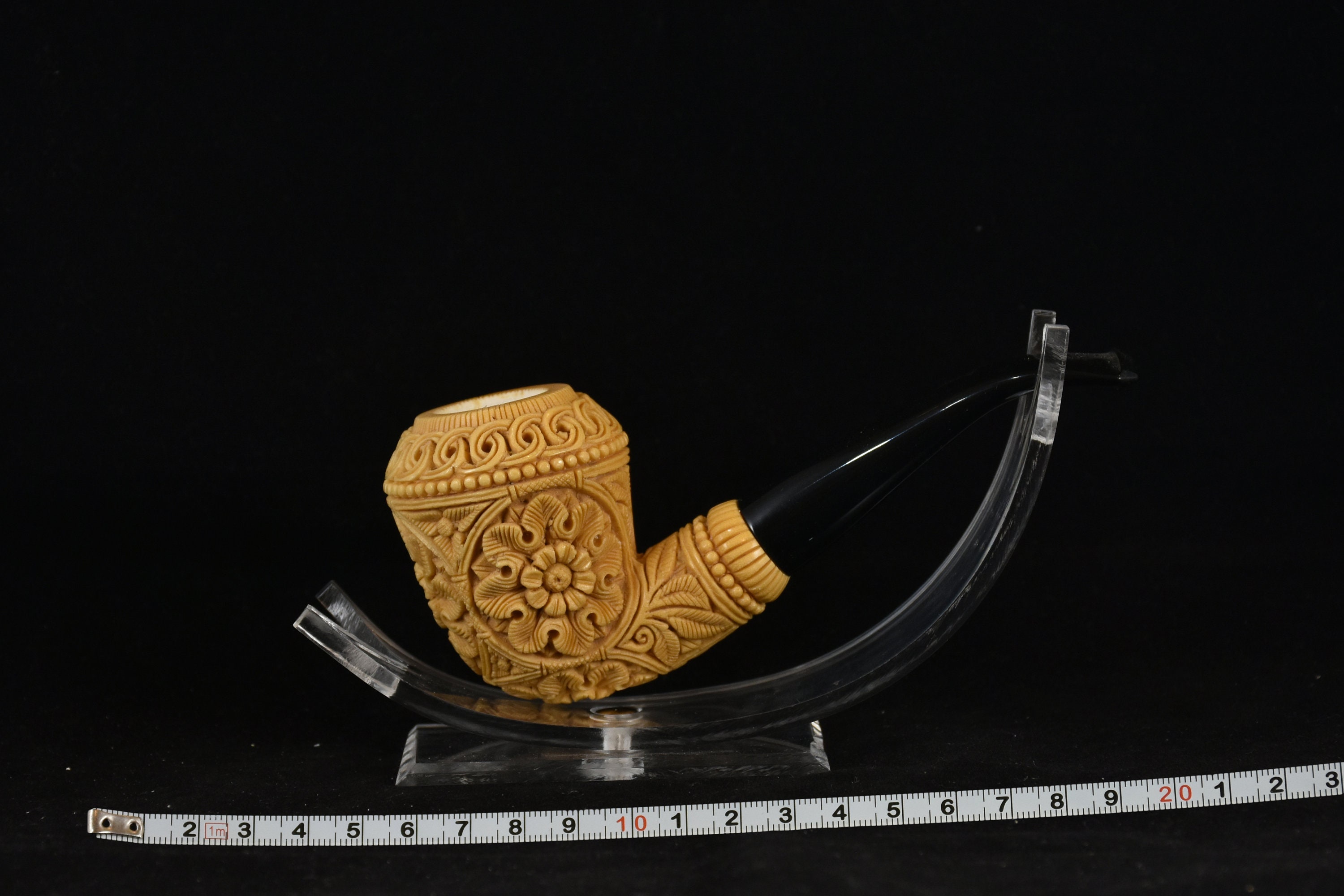 Embossed Floral With Flower Symbol Pipe, Unsmoked Block Meerschaum ...