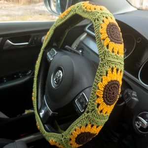 Crochet sunflower steering wheel cover for women