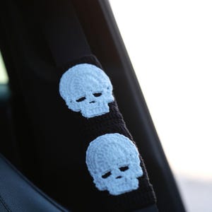 Black Skull Steering Wheel Cover Crochet for men | Halloween car accessories interior decor bild 6