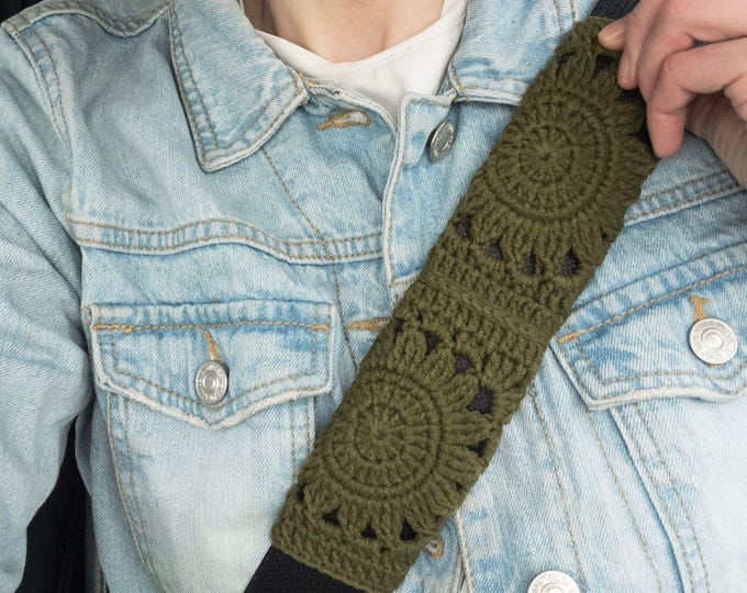 Green Crochet Car Seat Belt Cover Set with flowers
