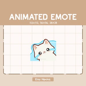 Puede incluir: Una taza de cerámica blanca con un asa negra y el texto "But First, Coffee" en negrita negra. La taza se encuentra sobre un fondo neutro, resaltando su diseño simple.