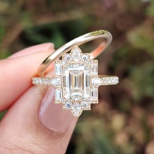1.25 CT Emerald Cut Moissanite Wedding Ring Set, 14K Solid Gold Ring Set, Mosaic Ring Set, Starburst Ring Set, Art Deco Ring Set For Her