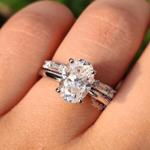 1.50 CT Oval Cut Lab Grown Diamond Engagement Ring Set, 14K Solid Gold Ring Set, Bridal Ring Set, Wedding Ring Set, Anniversary Gift For Her