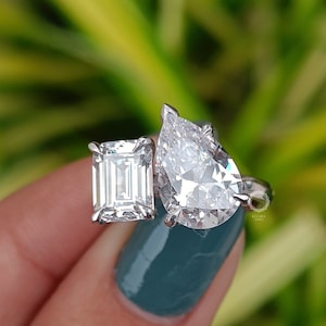 Toi-et-moi-ring, peer en smaragd geslepen kleurloze moissaniet verlovingsring, twee stenen ring, 14K gouden beloftering voor haar, jubileumcadeau