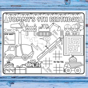 Pode incluir: Uma p&aacute;gina para colorir em preto e branco com tema de constru&ccedil;&atilde;o. Apresenta uma mensagem de anivers&aacute;rio, "Tommy's 9th Birthday", um caminh&atilde;o de constru&ccedil;&atilde;o, uma betoneira, uma escavadeira, uma caixa de ferramentas, uma serra, um martelo, pregos, uma r&eacute;gua, um labirinto e um jogo da velha.