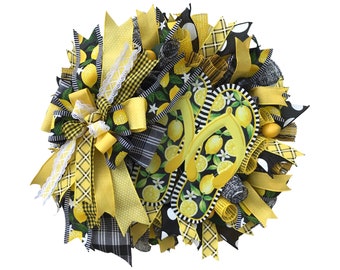 Lemon flip flop summer wreath for front door, summer party decoration for outdoors, lemon wreath for kitchen, summer flip flop door hangar