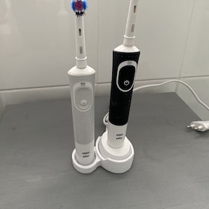 Drukowany w 3D uchwyt na szczoteczki do zębów Braun Oral-B: stojak na 2 szczoteczki