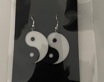Yin Yang Earrings. Ideal gift for Wife, Girlfriend, lover, Valentine’s Day, birthday or Christmas Gift Idea