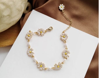 Silver and gold Chrysanthemum Flower Chainmaille Bracelet