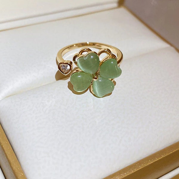 Fidget Spinner Ring, Green Opal Four Leaf Clover Ring, Gold Plated Metal Ring. One size, resizable Ring