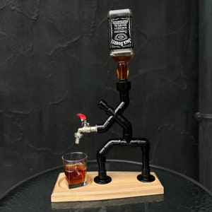 Dispensador de alcohol para el hogar, dispensador de bebidas como regalo de cumpleaños o Navidad para él, para papá, dispensador de licor, whisky y vino, barra de combustible personalizada