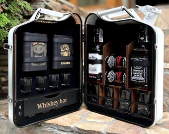 20 L Kanister Mini Bar, mit Bluetooth-Lautsprecher, benutzerdefinierte Tankstelle, Mini Bar zu Hause, handgemachte Reisebar, Geschenk für ihn, für Weihnachten, für Papa