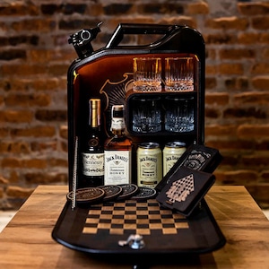 Minibar personalizado con bidón de 20 l para regalar, juego de ajedrez como regalo de viaje, barra de combustible personalizada, minibar personalizado, regalo de cumpleaños para él