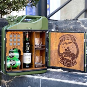 Personalized Jerry Can Mini Bar 20L – Custom Whiskey Gift, Metal Liquor Cabinet, Groomsmen Gift, Man Cave Bar, Engraved Mini Bar