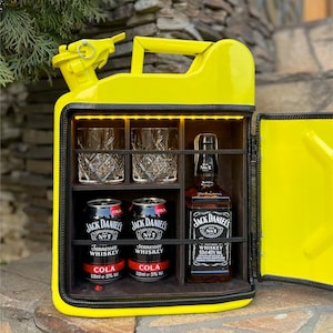 Mini bar Jerry Can personalizado de 10 l para regalo, regalo original personalizado para un hombre, mini bar en forma de lata para fiestas, bar en forma de bote, bar de regalo para hombres para su jefe
