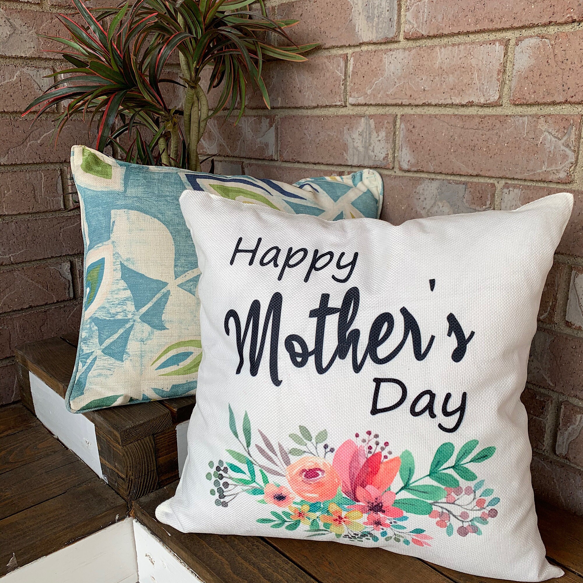 Mothers Day, New Mom Pillow, Personalized Pillow, Mom Birthday Pillow
