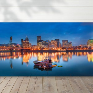 Portland, Willamette River, high resolution gigantic photo with superb details