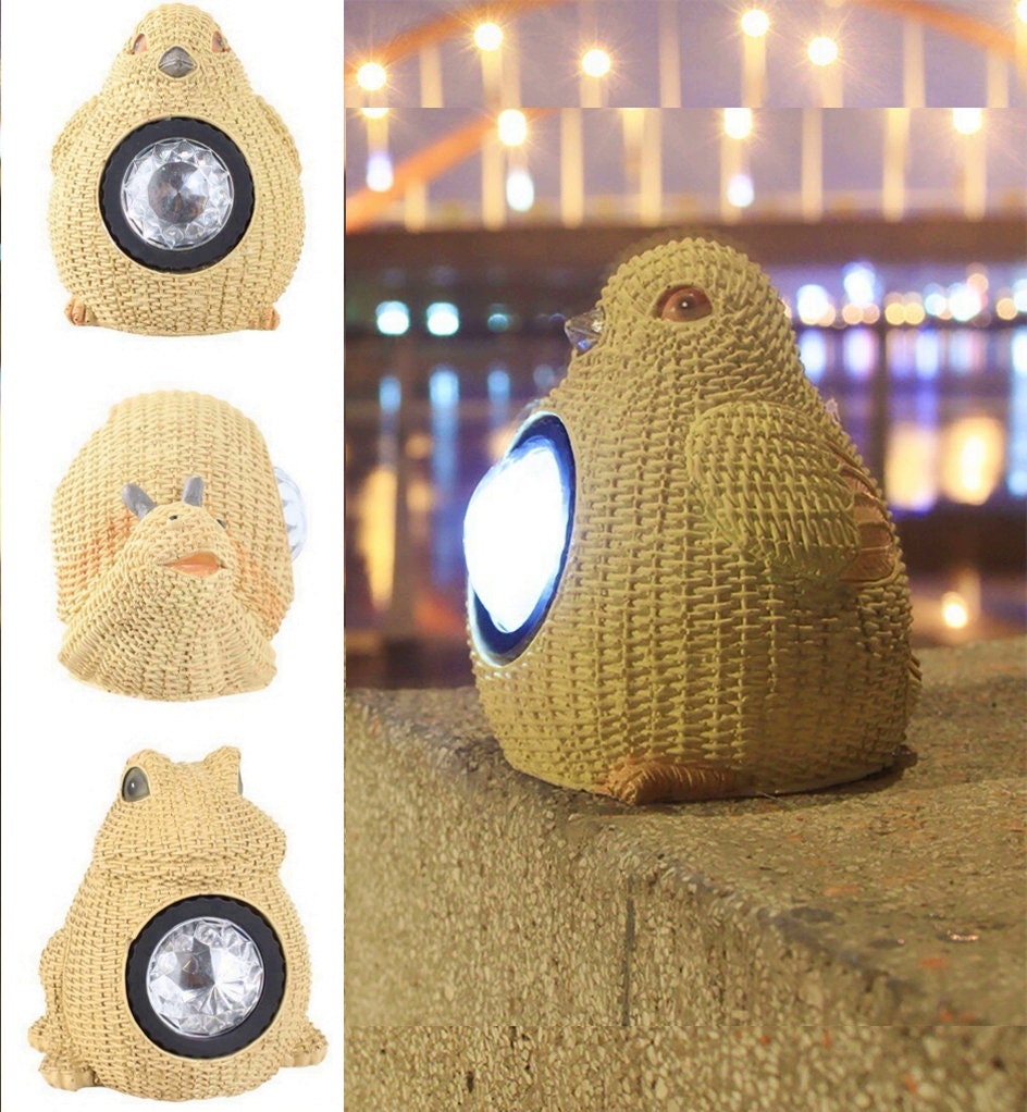 Snail clearance solar light
