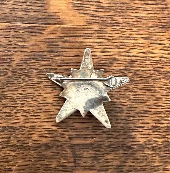 Vintage Sterling Star Brooch With Face - image 3