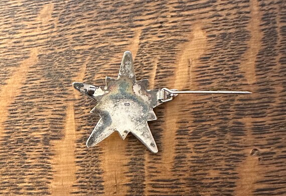 Vintage Sterling Star Brooch With Face - image 4