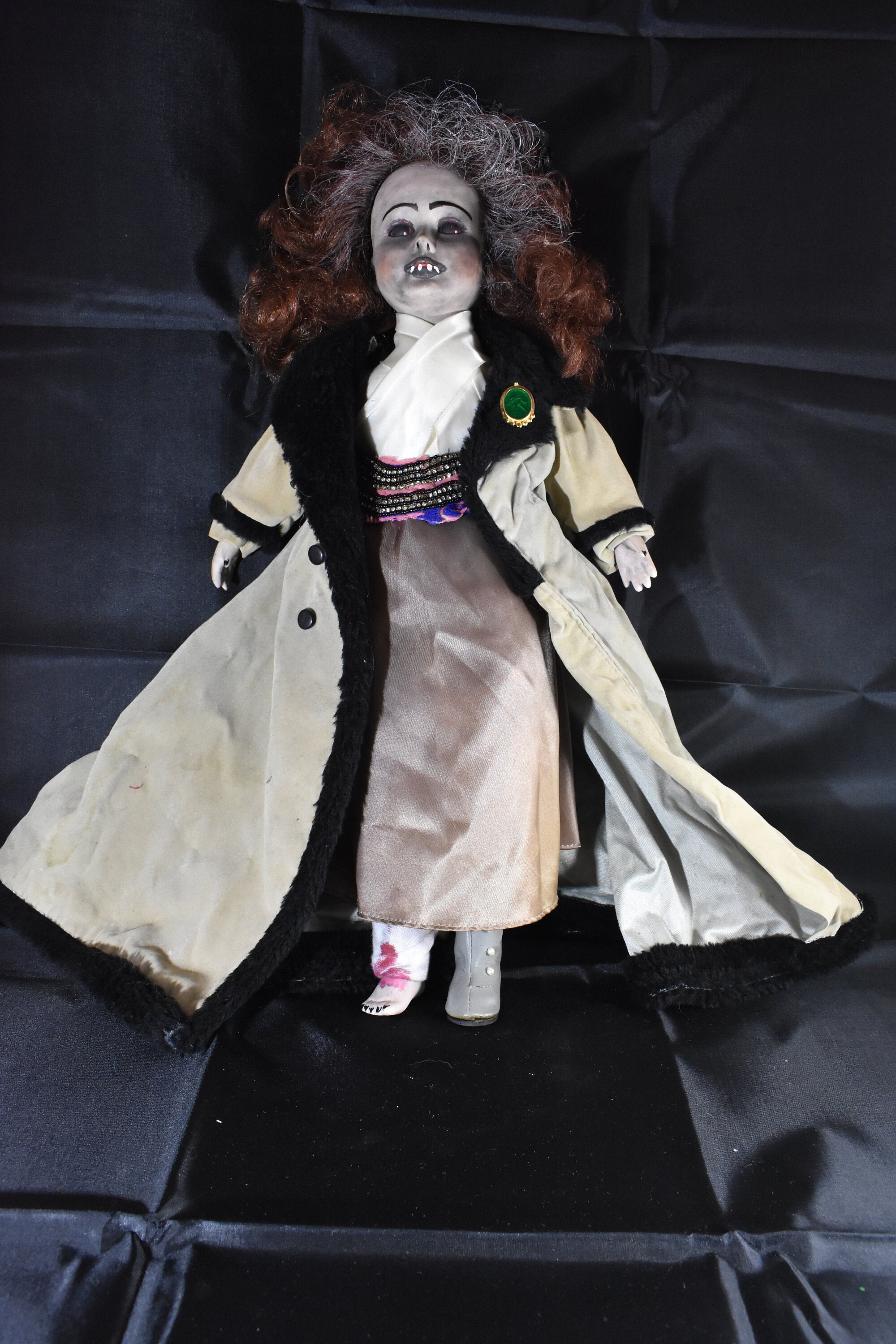 Creepy Art Doll Huanted Evil Spooky Halloween Gift Vintage