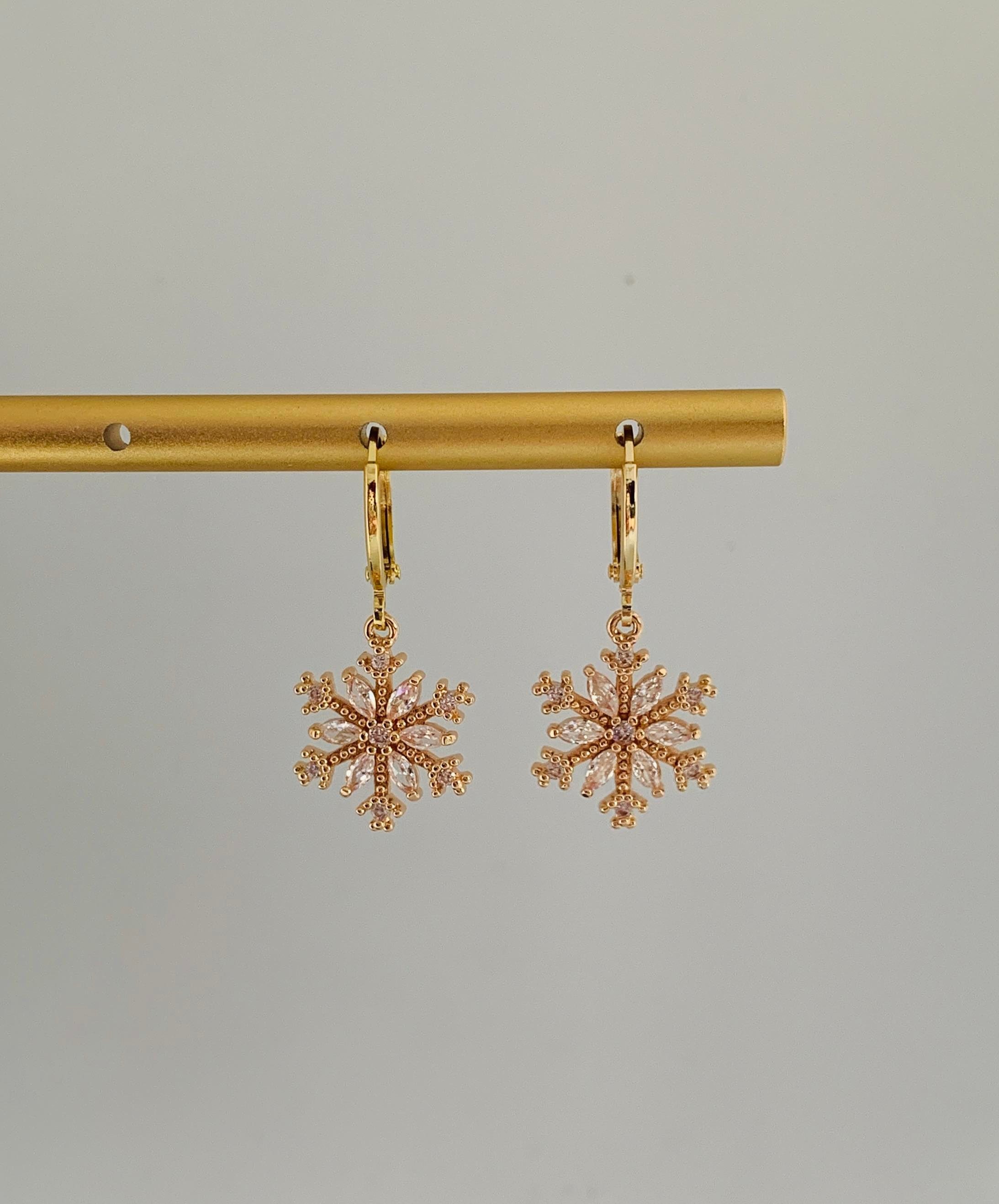 Dainty Snowflake Dangle Earrings