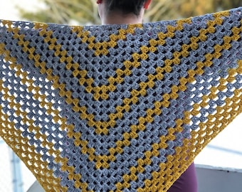 Shawl, handmade shawl, Yellow and gray triangular granny shawl, crocheted shawl, handmade gift, gifts for her