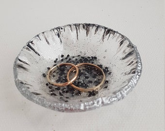 vintage ring dish proposal gift crystal ring dish engagement gift anniversary gift Elegant cut glass ring holder