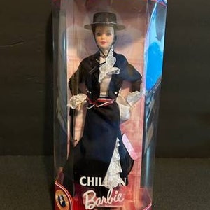 Chilean Barbie Collector Edition (1997) #18559 Mattel