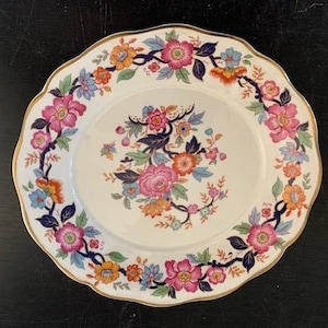 Marlborough Royal Petal Grindley England Gravy Oval Plate