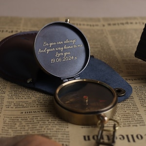 Boussole personnalisée en métal sculpté avec boîte-cadeau | Cadeau romantique d'anniversaire pour lui pour couple | Boussole décorative personnalisée gravée