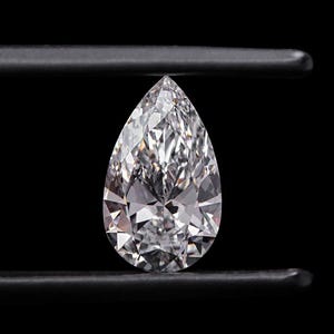 Diamante coltivato in laboratorio con taglio a pera: 1-6 CT, certificato IGI, ecologico