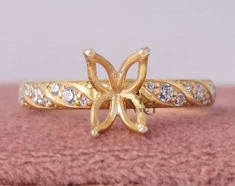 14K Yellow Gold Cushion Cut Semi Mount Ring Side Stone Floral Butterfly Band