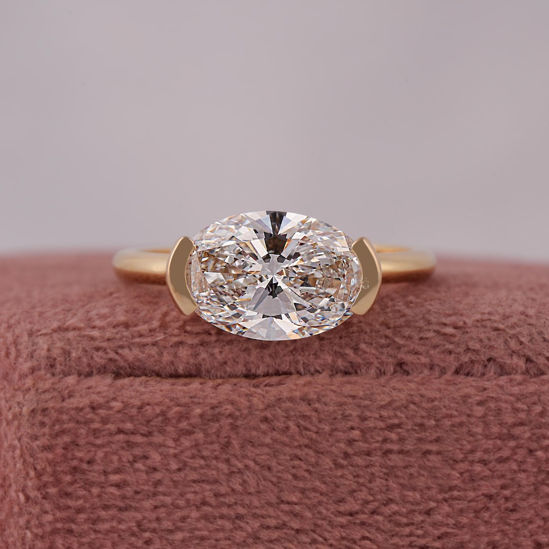 3 CT Lab Grown Diamond Engagement Ring: 18K Yellow Gold East-west Oval ...
