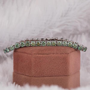 Certified Lab Grown Diamond Tennis Bracelet for Women and Men in 925-10K-14K-18K Solid Gold | Wedding Jewelry Gift for Her | Dainty Bracelet