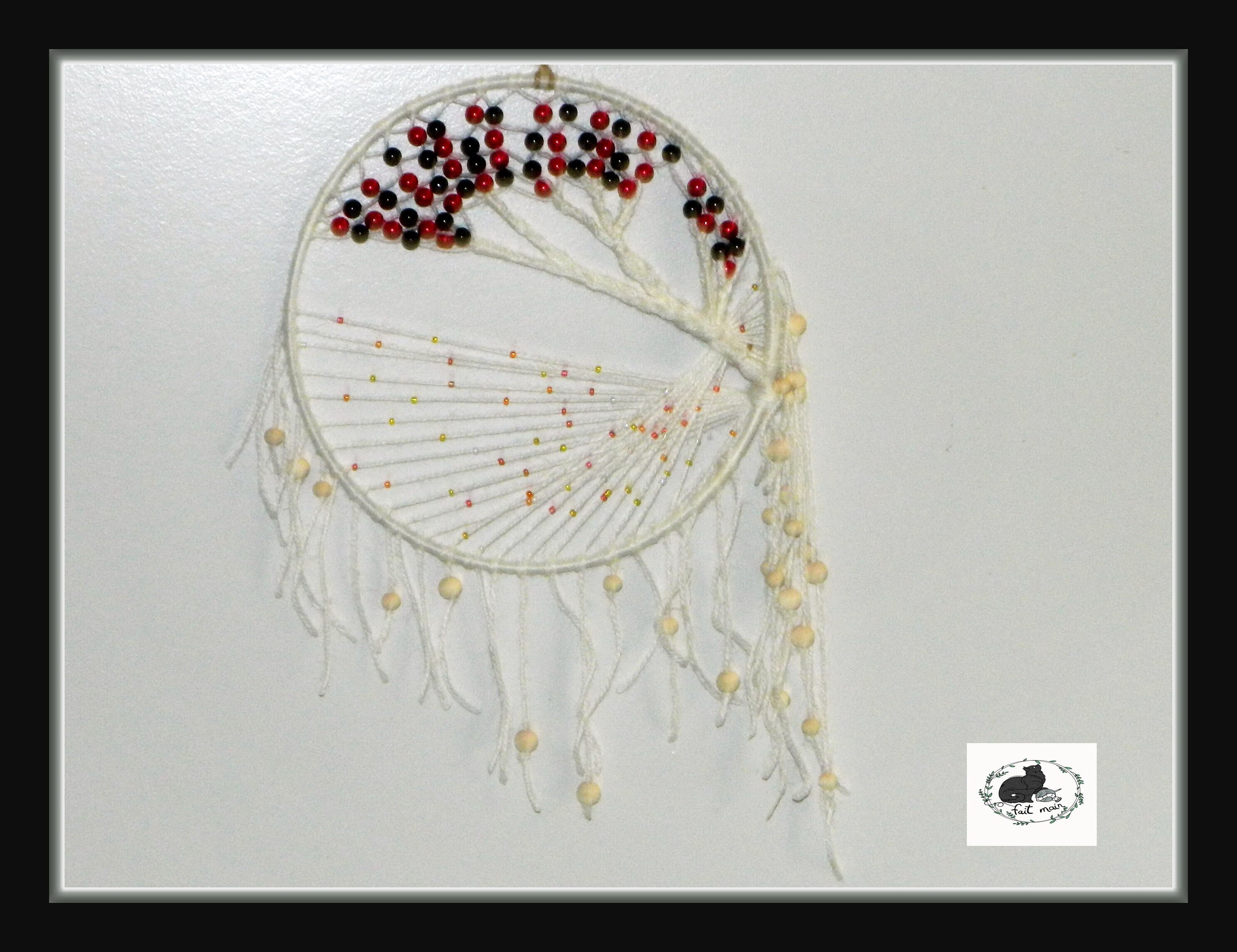 Attrape Rêve Arbre Perles Laine Blanche Déco Nacré, de Rocaille et en Bois Fait Main