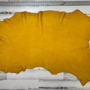 Deerskin, 8.2 Sqft, Gold Yellow, 3-4 oz, Beautiful Hides, Leather Craft, Deer Buckskin, Made In USA, D263GD-D