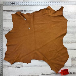Deerskin, 6.1 Sqft, Saddle Brown, 3-3.5  oz, Craft Leather, Deer Buckskin, Made in USA, D597SD-G