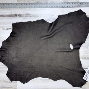 Hertenleer, 5,3 m², zwart, 3,0-4,0 oz, mooie huiden, Leather Craft, hertenvalk, gemaakt in de VS, D205BK-D