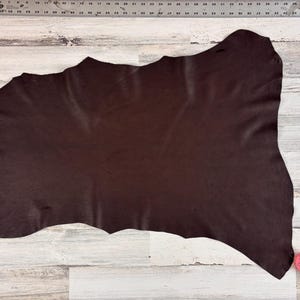 Deerskin, 5.0 Sqft, Deer Hide, Craft Grade Hide, 2-2.5 OZ, Deer Buckskin, Dk.Brown Color, Made In The USA, D067DB-E