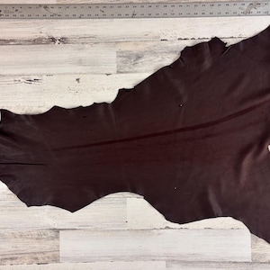 Deerskin, 5.0 Sqft, Deer Hide, Craft Grade Hide, 2-2.5 OZ, Deer Buckskin, Dk.Brown Color, Made In The USA, D068DB-E
