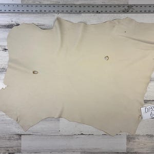 Deerskin, 6.1 Sqft, Palomino, 2.5-3.0 oz, Beautiful Hides, Leather Craft, Deer Buckskin, Made in USA, D133PA-D