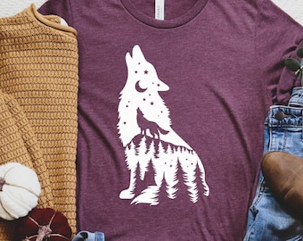 Howling Wolf Shirt, Wolf T-Shirt, Lone Wolf T-Shirt, Wolf Spirit Animal Shirt, Mountain Wolf Lover Shirt, Wolf Girl Gift, Dog Lover Shirt