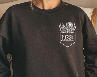 Sudadera Bbleses Mama, Pocket Flowers Blessed Mama Sweater, Floral Mama Shirt, Cute Mama Gift Shirts, Mothers Day Shirt, Funny Mom Hoodie