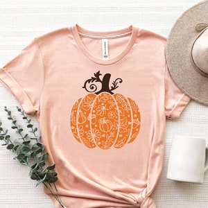 Cute Floral Pumpkin Shirt, Floral Pumpkin T-Shirt, Fall Pumpkin Tee, Fall Shirt For Women, Autumn Shirt, Pumpkin Season Shirt, Thankful Tee
