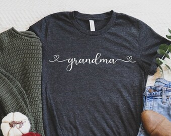 Grandma Shirt, Grandma Love T-Shirt Gift, Grandmother Tee, Grandmother Gift, Grandma TShirt, Mother's Day Gift, Grandma T-Shirt Gift