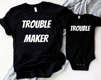 Trouble Maker und Trouble Shirts, Benutzerdefinierte Papa und Sohn Shirts, Benutzerdefinierte Text Papa und Sohn Shirts, Papa Sohn Passende Shirts, Vater und Sohn Shirt